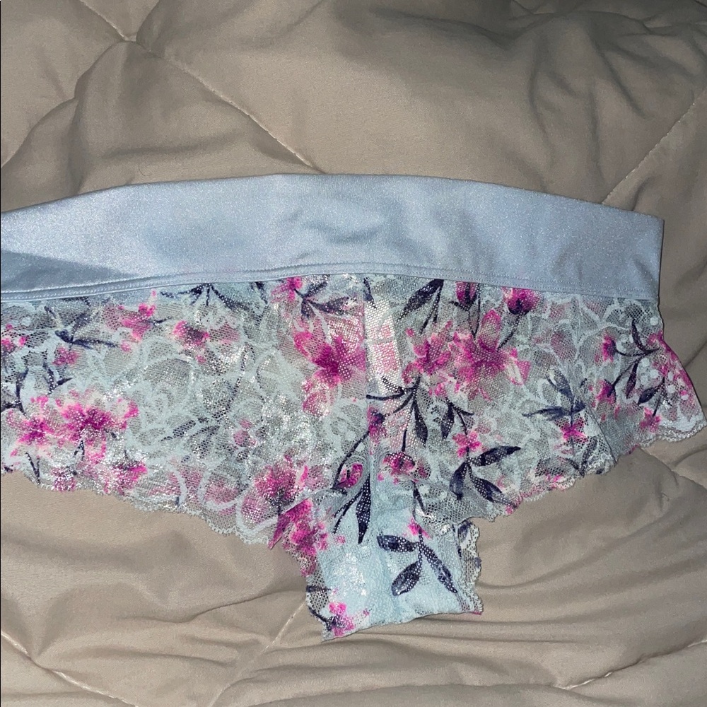 PINK Victoria's Secret Floral Lace Boyshorts